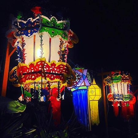 Huen Kham Kong Guesthouse Mae Sariang Zewnętrze zdjęcie