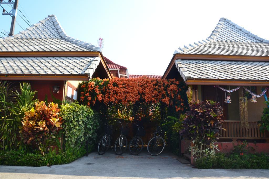 Huen Kham Kong Guesthouse Mae Sariang Zewnętrze zdjęcie