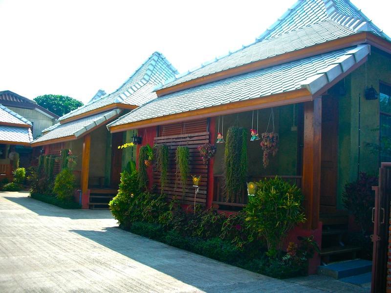 Huen Kham Kong Guesthouse Mae Sariang Zewnętrze zdjęcie