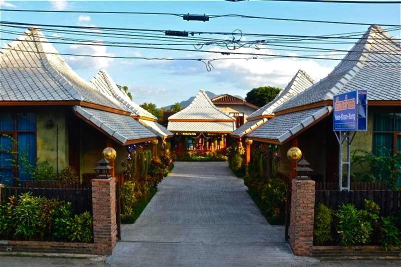 Huen Kham Kong Guesthouse Mae Sariang Zewnętrze zdjęcie