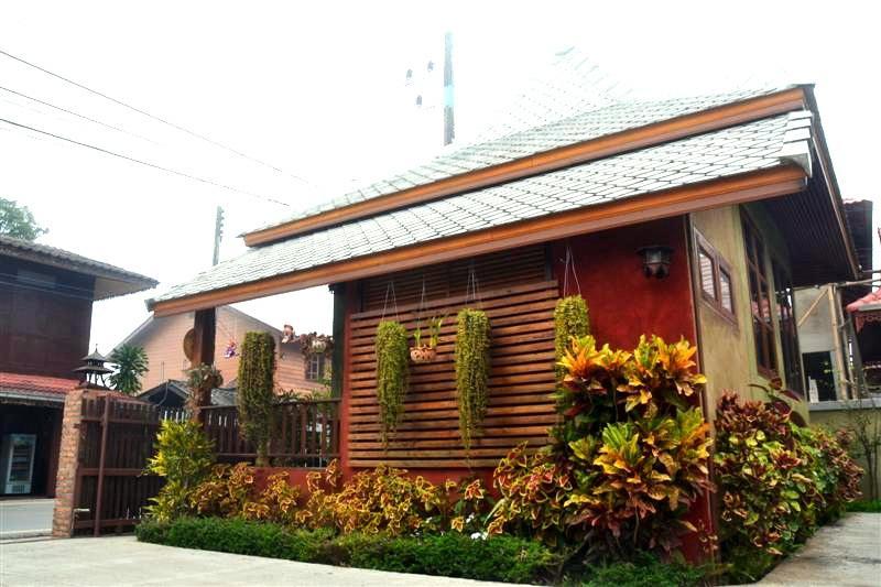 Huen Kham Kong Guesthouse Mae Sariang Zewnętrze zdjęcie