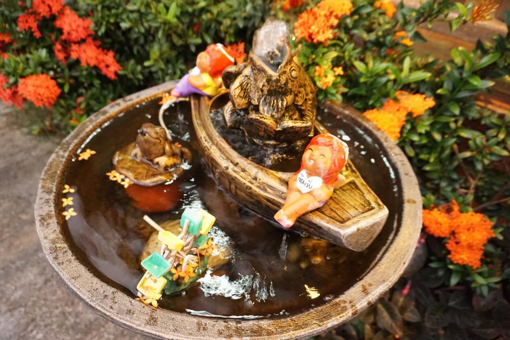 Huen Kham Kong Guesthouse Mae Sariang Zewnętrze zdjęcie
