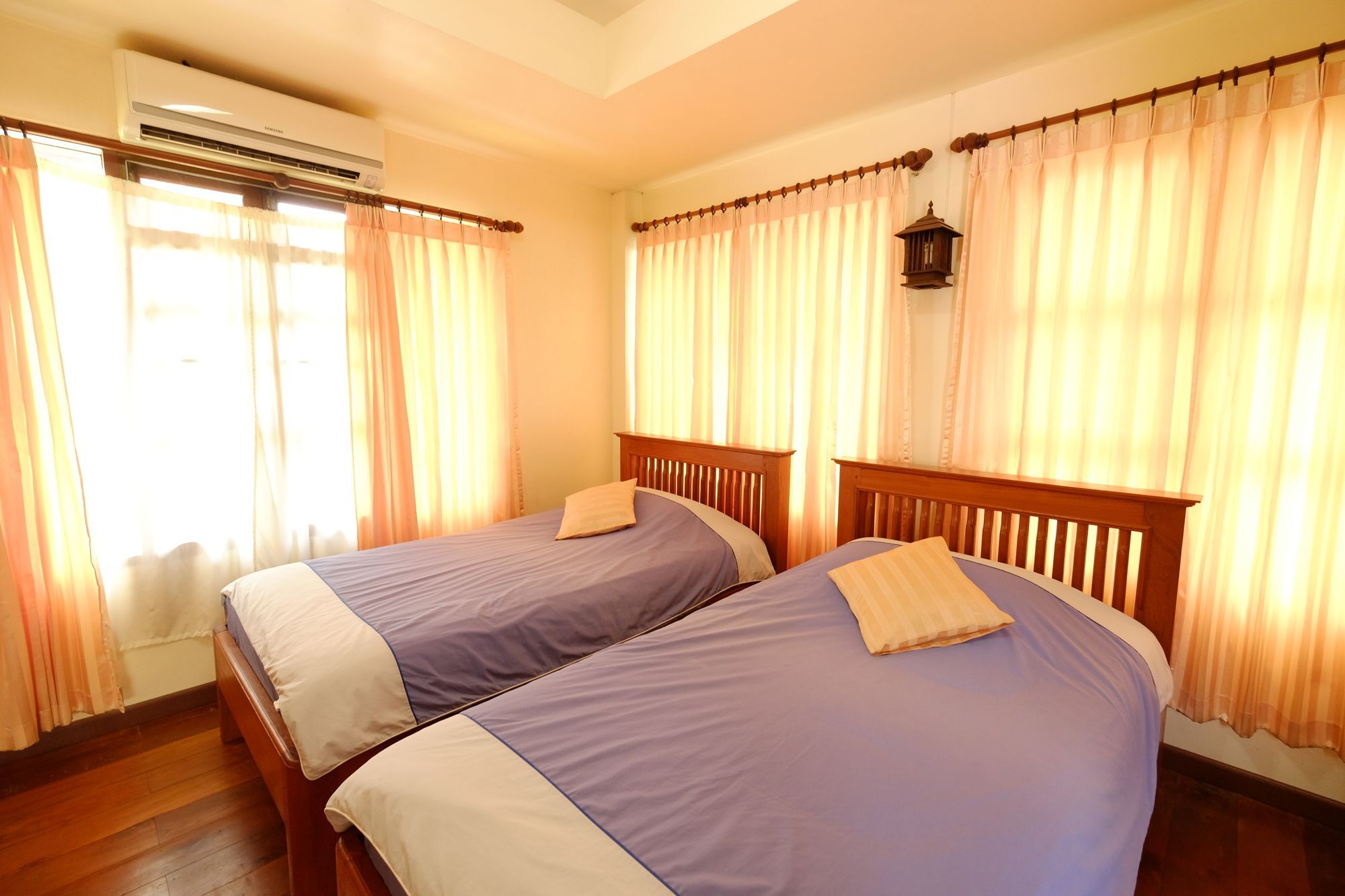 Huen Kham Kong Guesthouse Mae Sariang Zewnętrze zdjęcie