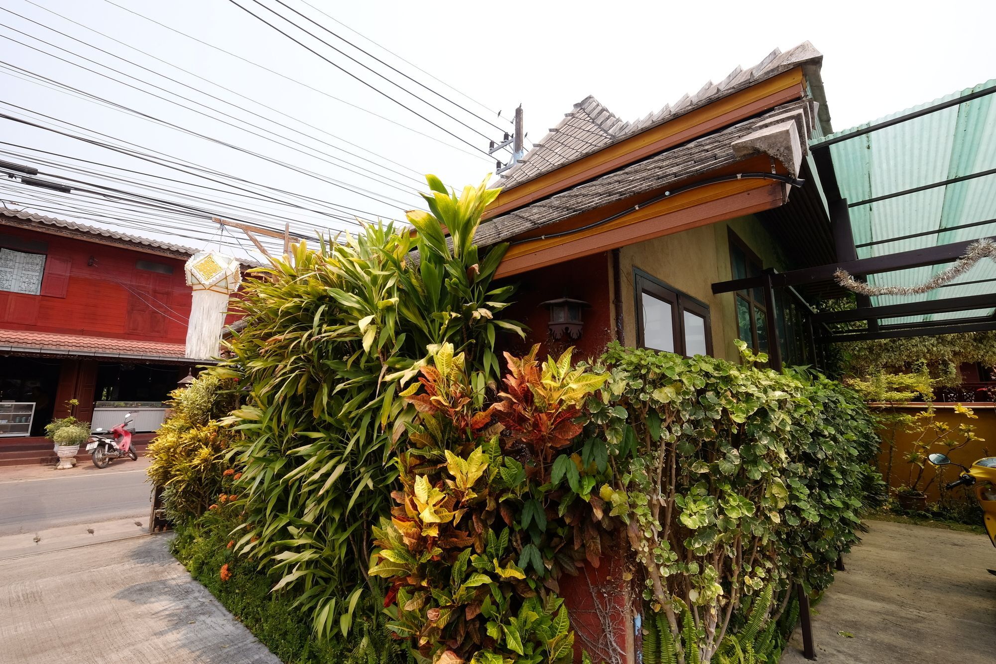 Huen Kham Kong Guesthouse Mae Sariang Zewnętrze zdjęcie